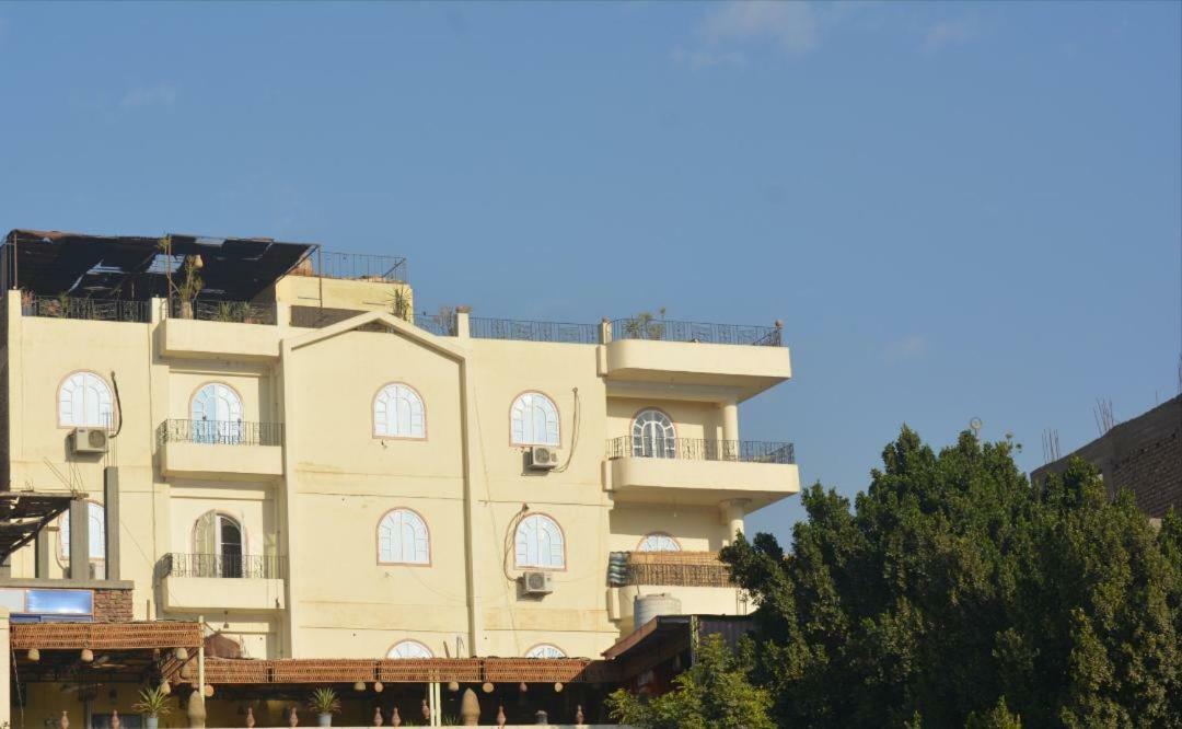 Harmony House Luxor Hotel Buitenkant foto